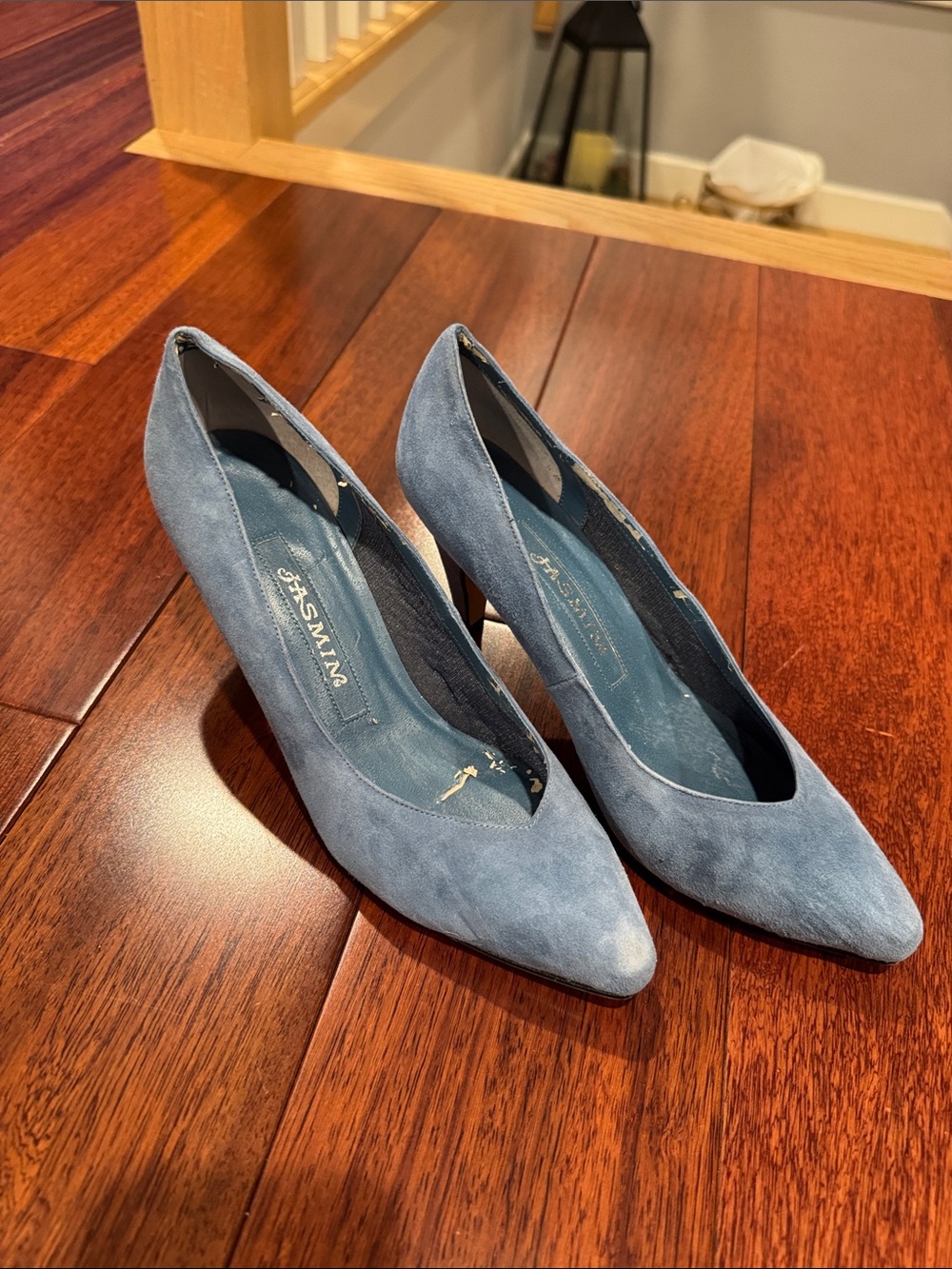 *Vintage Blue Suede Pointed-Toe Pumps